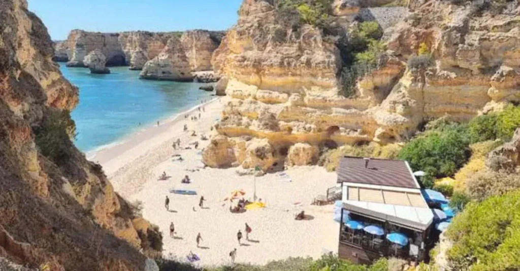 Praia da Marinha, Portugal
